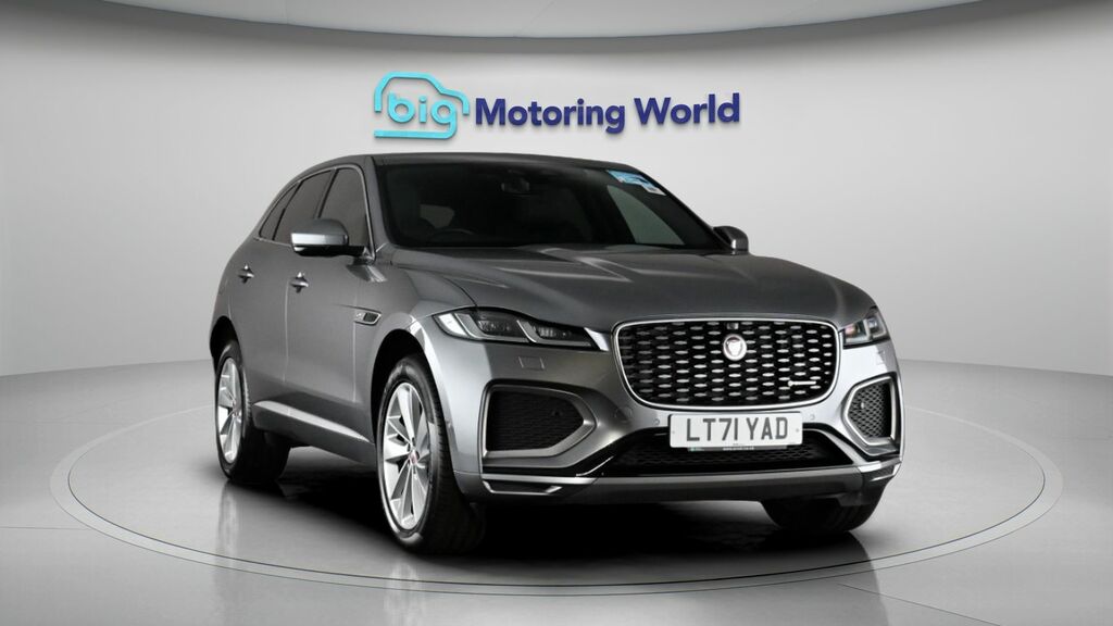 Jaguar F-Pace R-dynamic Se Grey #2