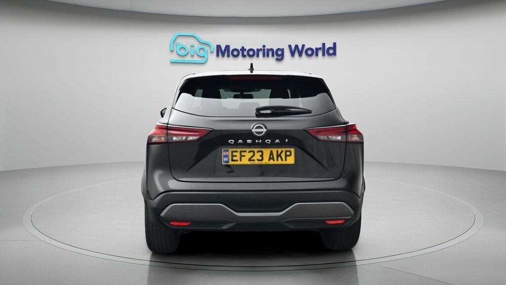 Nissan Qashqai N-connecta Black #6