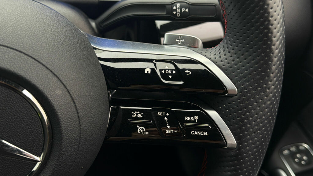 Mercedes-Benz EQA Mercedes 250 Amg Line Exec 140Kw 70.5Kwh Black #23