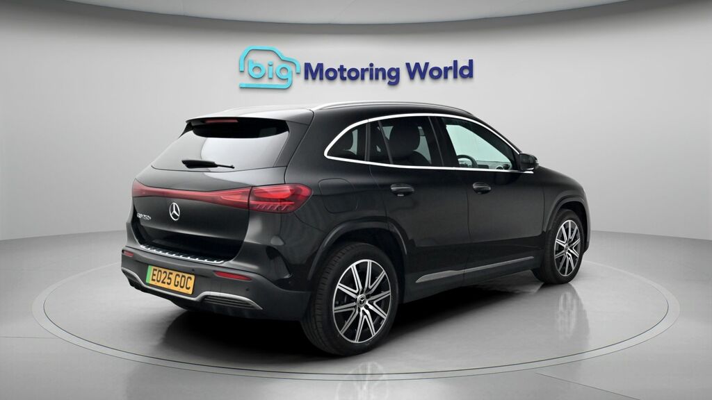 Mercedes-Benz EQA Mercedes 250 Amg Line Exec 140Kw 70.5Kwh Black #7
