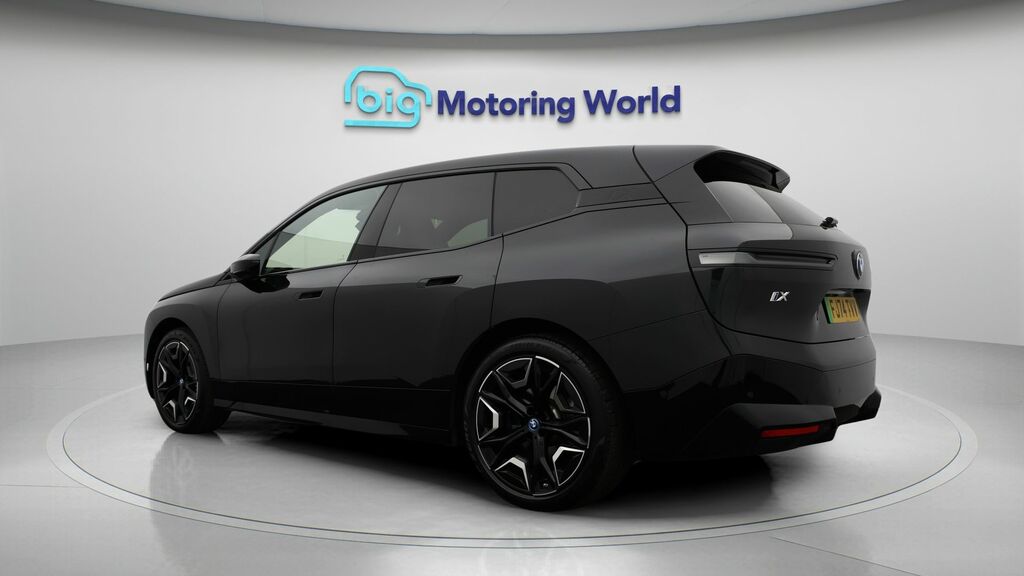 BMW iX M Sport Black #5