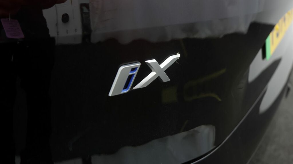 BMW iX Ix 240Kw Xdrive40 Sport 76.6Kwh Blue #22