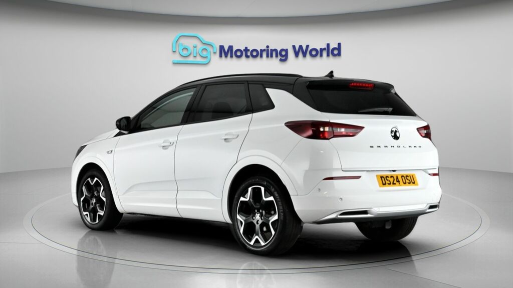 Vauxhall Grandland Ultimate DS24OSU White #5