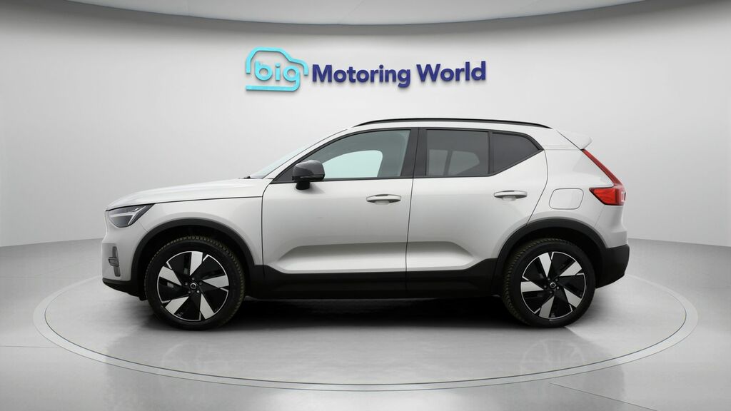 Volvo XC40 Core Silver #4