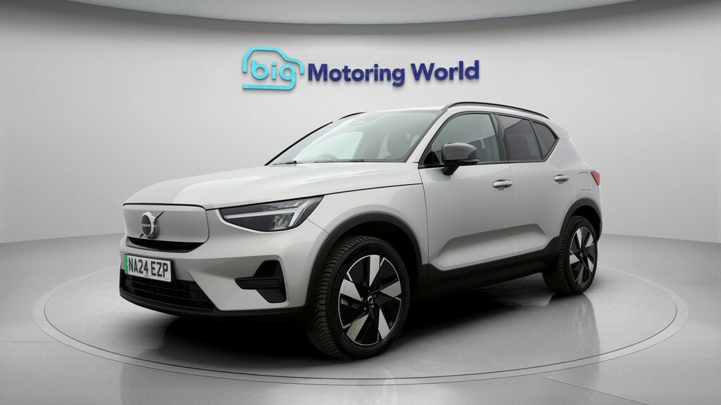 Volvo XC40 Core Silver #3