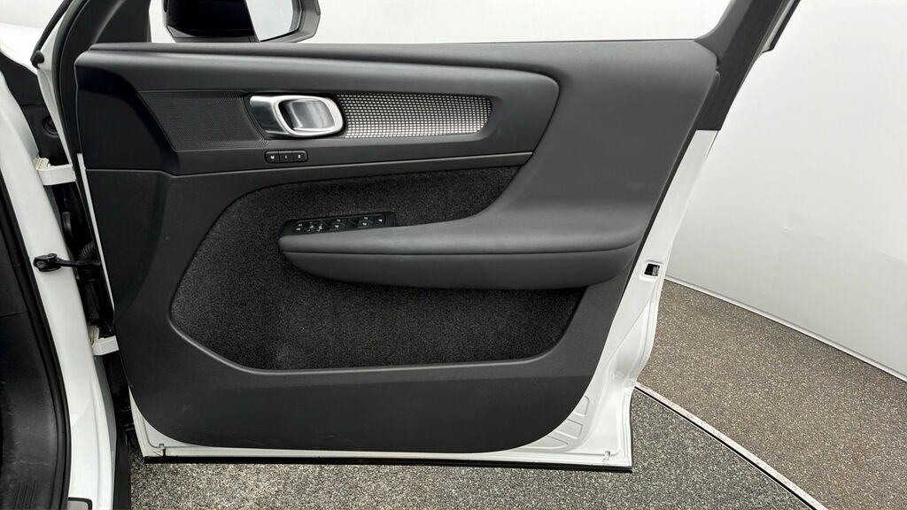 Volvo XC40 Recharge Twin 78Kwh Ultimate Suv White #14
