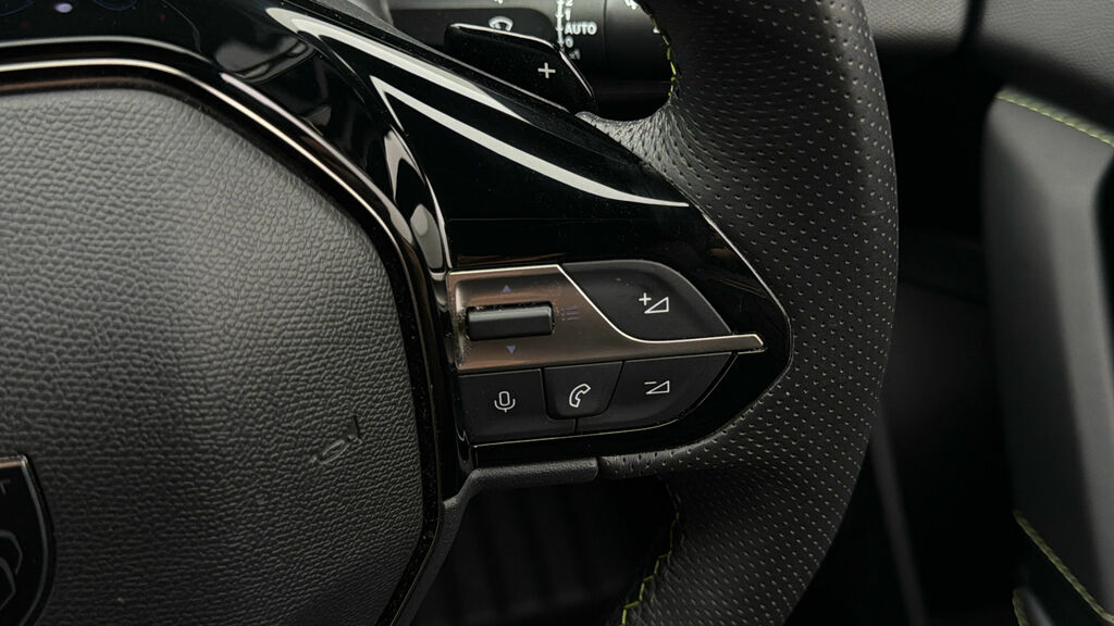 Peugeot 308 1.6 Hybrid Allure Premium E-eat8  #22