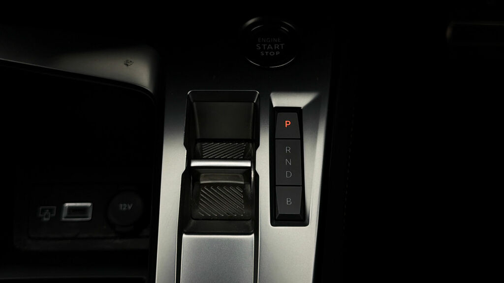 Peugeot 308 1.6 Hybrid Allure Premium E-eat8  #25