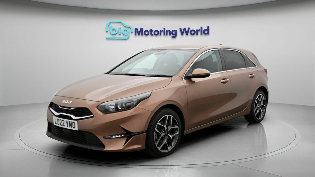 Kia Ceed 3 Brown #3