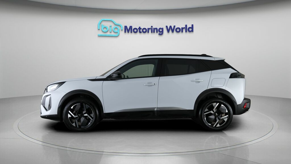 Peugeot 2008 Allure White #4