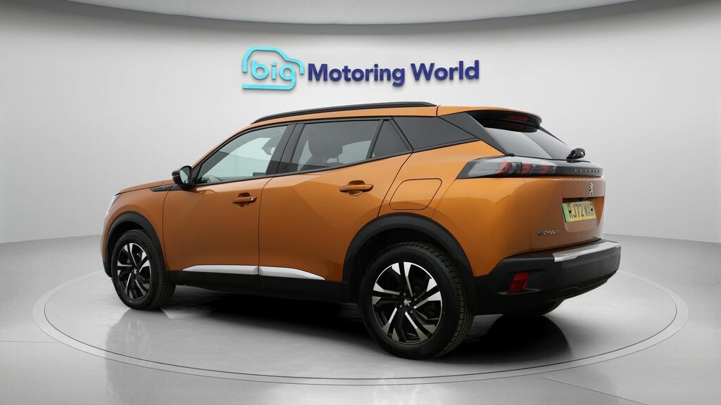 Peugeot e-2008 Allure Premium RJ72WXR Orange #5