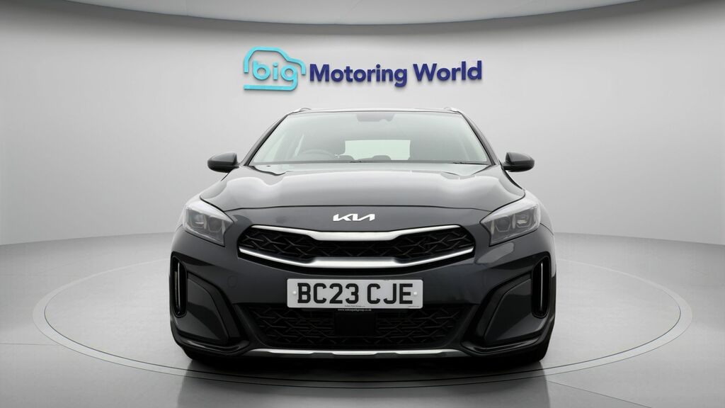 Kia Xceed 2 Grey #2