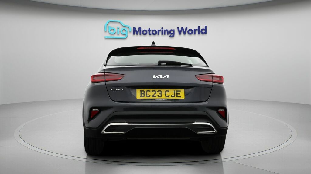Kia Xceed 2 Grey #6