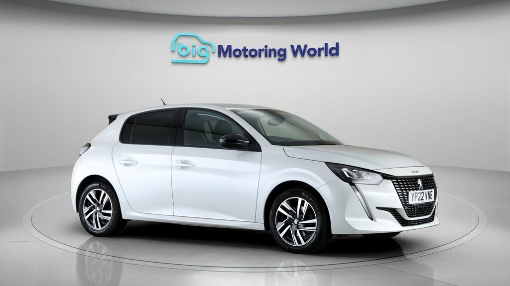 Peugeot 208 Allure Premium White