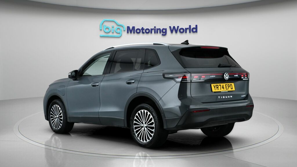 Volkswagen Tiguan Match YR74EPD Grey #5