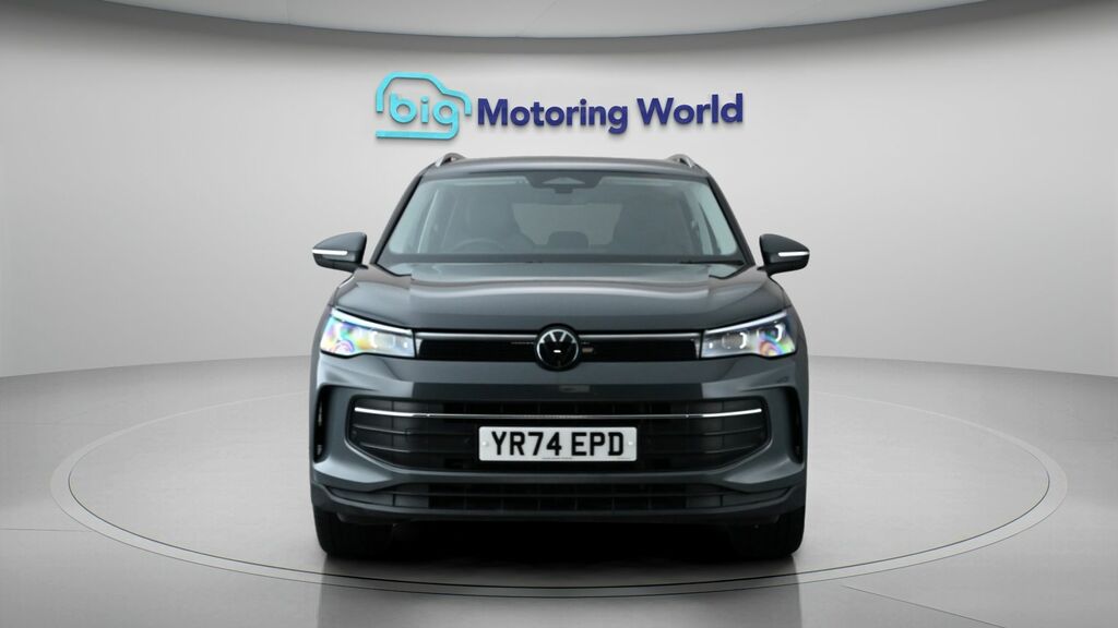 Volkswagen Tiguan Match YR74EPD Grey #2