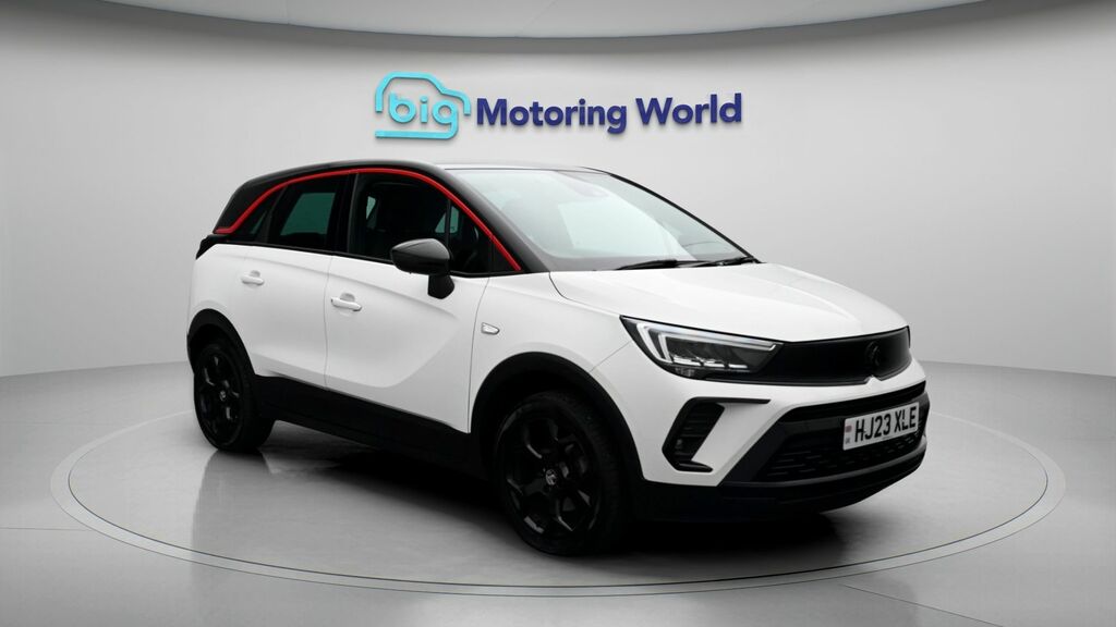 Vauxhall Crossland Gs White