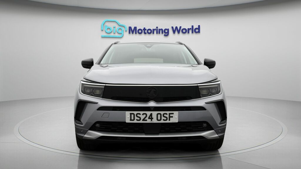Vauxhall Grandland Ultimate Grey #2
