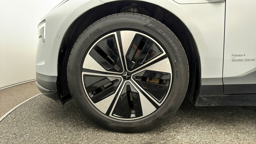 Polestar 4 Polestar 4 Estate 400Kw 100Kwh Lr Dm Plus Pilotp Grey #17