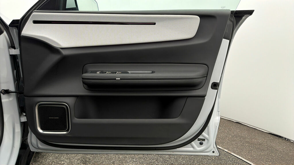 Polestar 4 Polestar 4 Estate 400Kw 100Kwh Lr Dm Plus Pilotp Grey #14