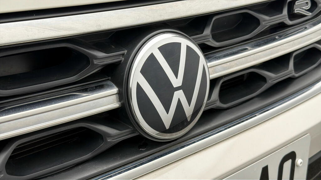 Volkswagen T-Roc 2.0 Tsi 300 4Motion R Dsg Grey #22