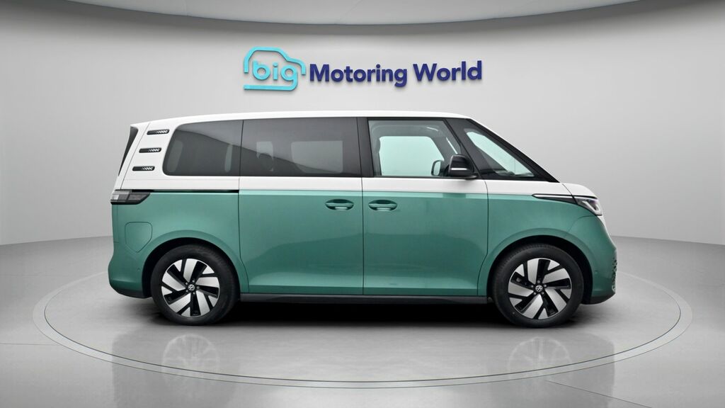 Volkswagen ID.Buzz Life 7-Seat Lwb 286 Ps 86 Kwh Pro 1 Speed White #8