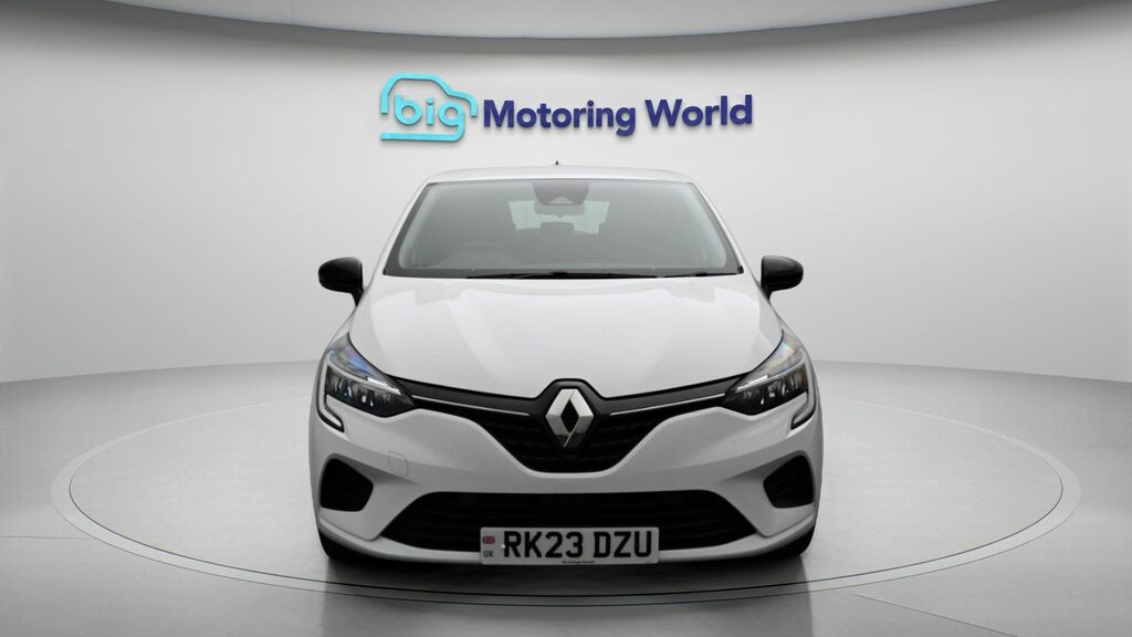 Renault Clio Evolution White #2