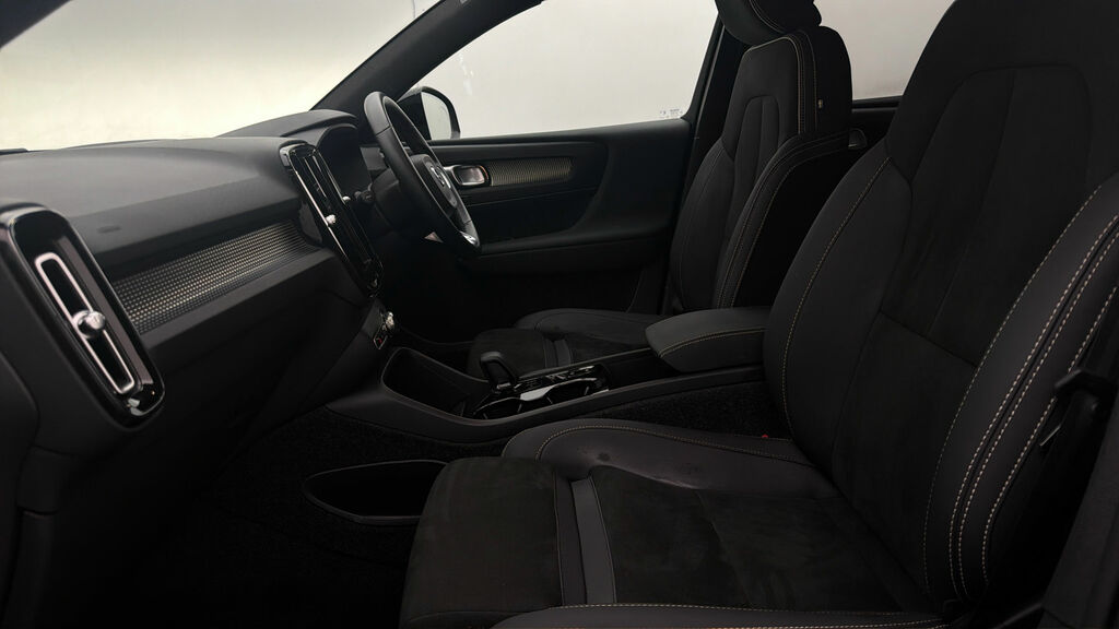 Volvo XC40 Black Edition Ultra, B4 Mild Hybrid, Grey #13