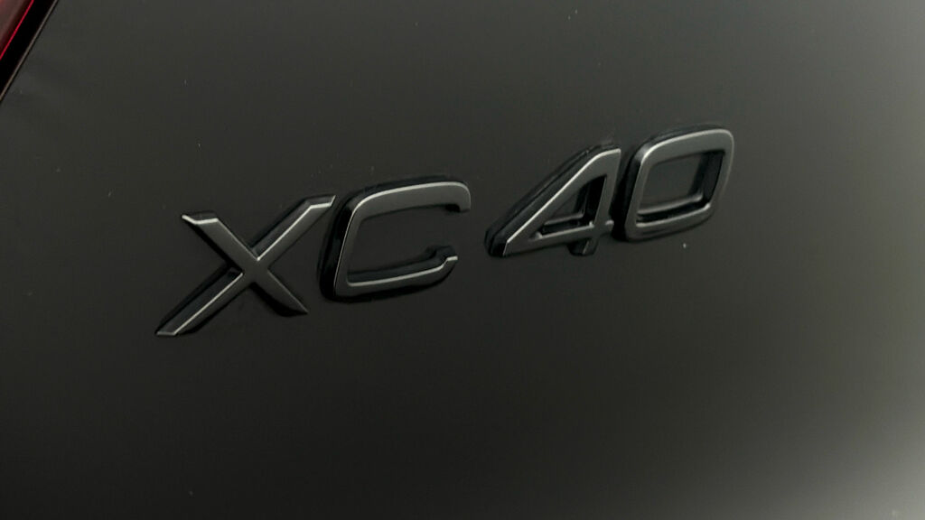 Volvo XC40 Black Edition Ultra, B4 Mild Hybrid, Grey #20