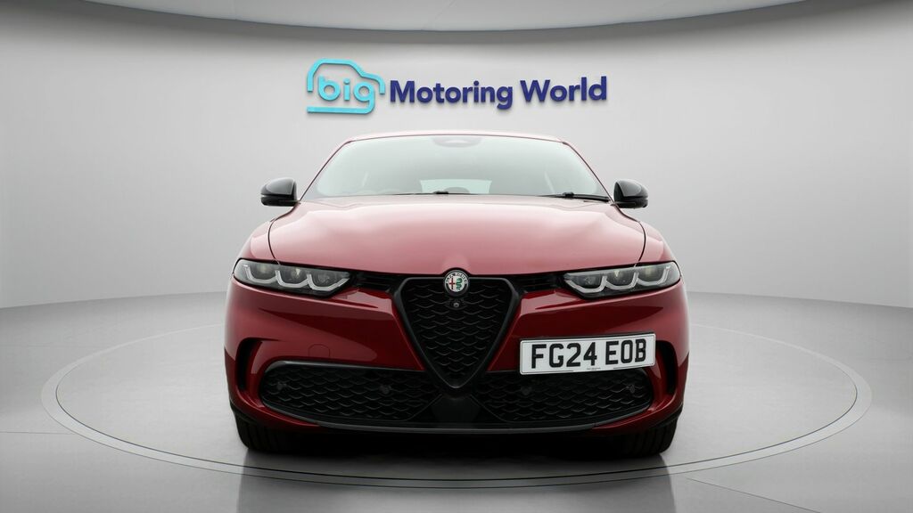 Alfa Romeo Tonale Sprint Red #2