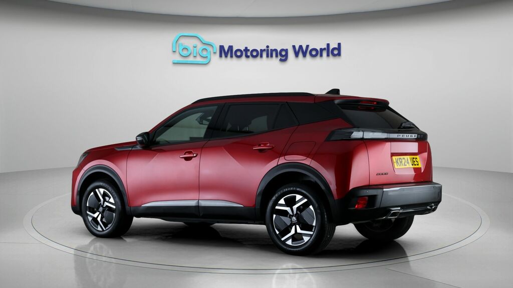 Peugeot 2008 Allure Red #5