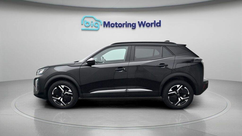 Peugeot 2008 Allure Black #4