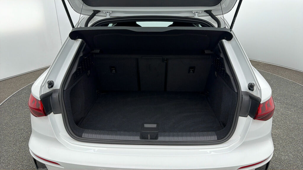 Audi A3 1.5 Tfsi 35 S Line Sportback Eur White #16