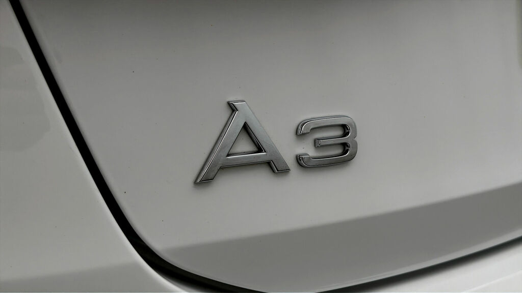 Audi A3 1.5 Tfsi 35 S Line Sportback Eur White #20