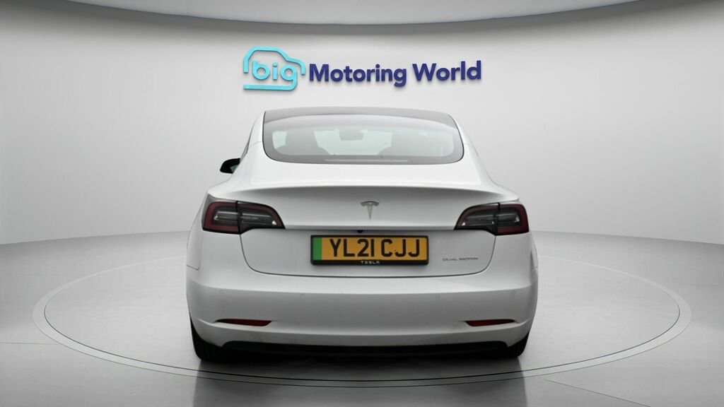 Tesla Model 3 Long Range YL21CJJ White #6