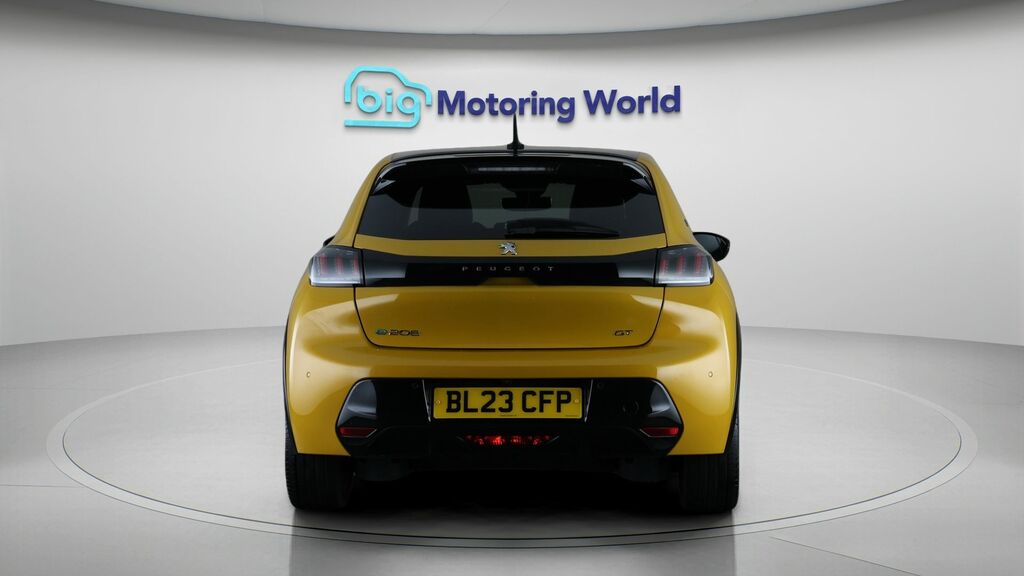 Peugeot e-208 Gt Yellow #6