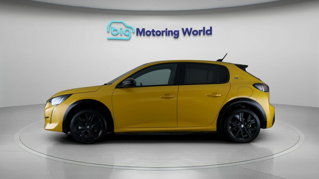 Peugeot e-208 Gt Yellow #4