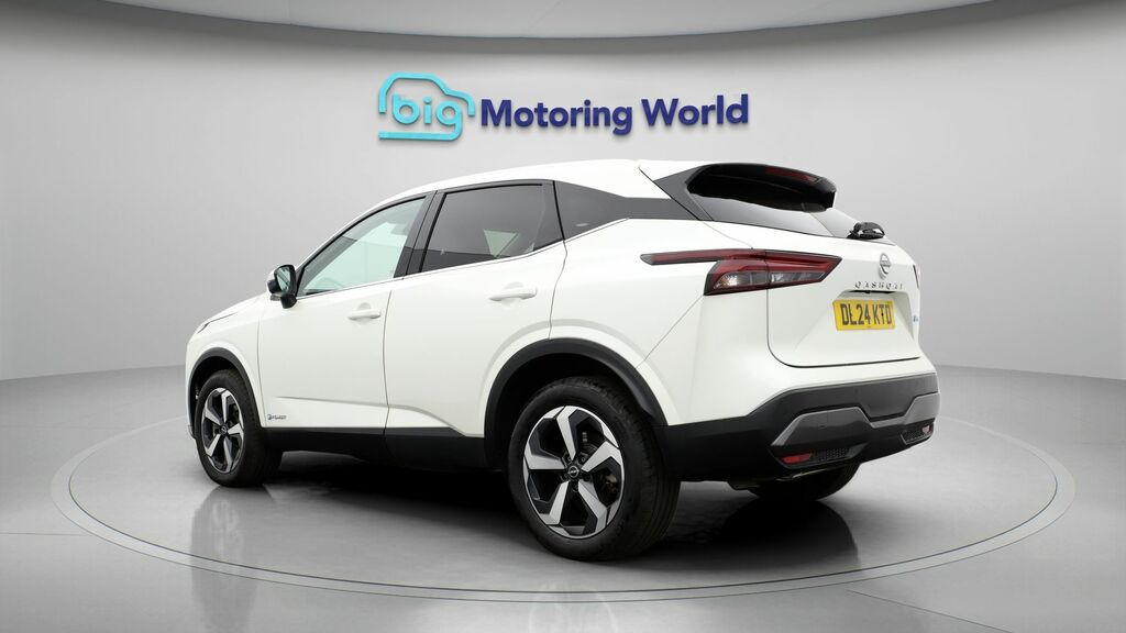 Nissan Qashqai N-connecta DL24KTD White #5