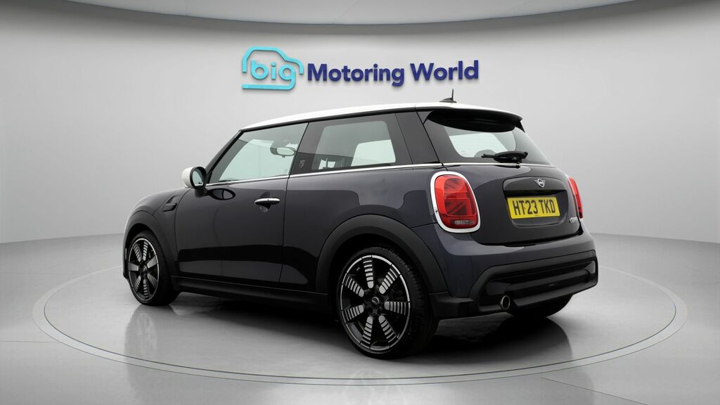 Mini Hatch Cooper Exclusive HT23TKD Black #5