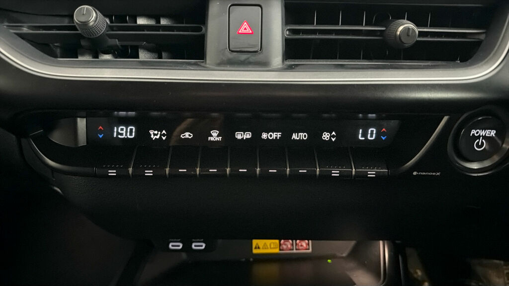 Lexus UX F Sport Takumi Bi-tone Blue #10