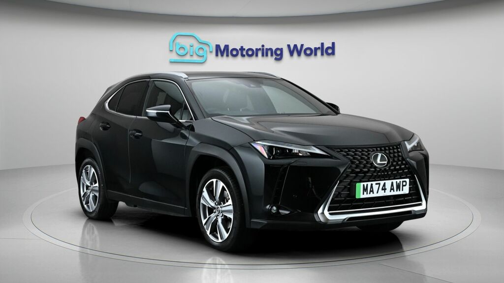 Lexus UX Premium Plus Black
