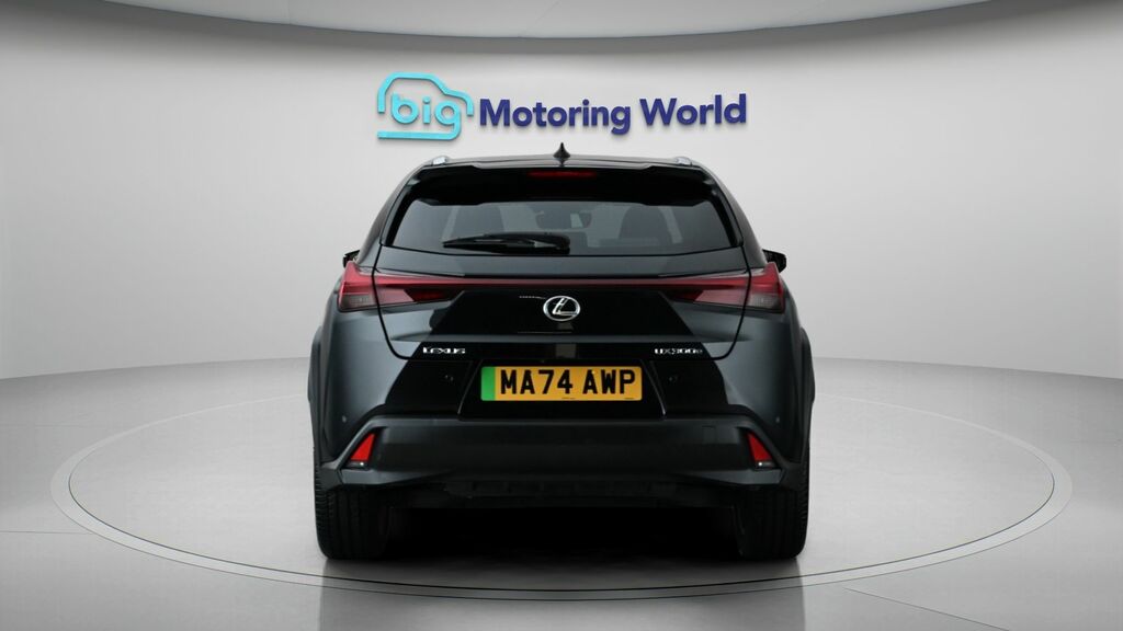 Lexus UX Premium Plus Black #6