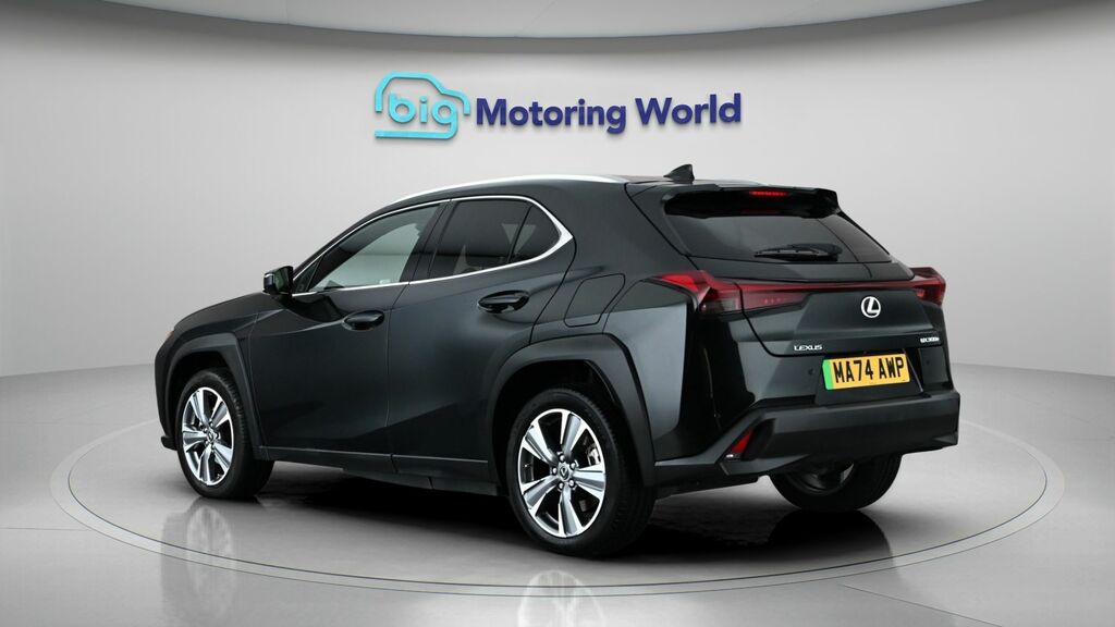 Lexus UX Premium Plus Black #5