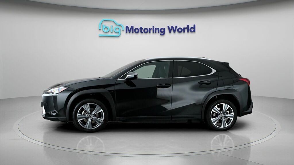 Lexus UX Premium Plus Black #4