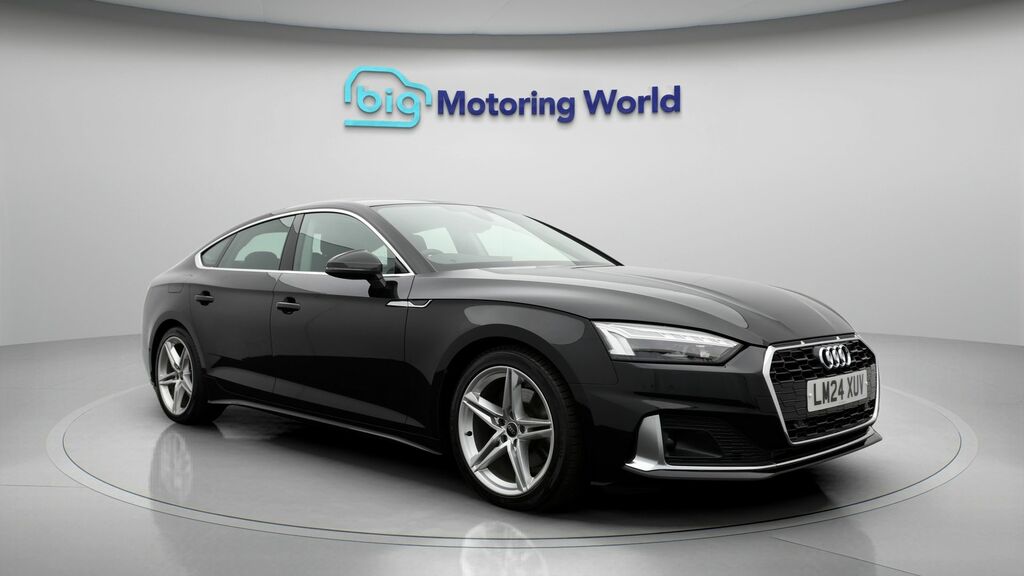 Audi A5 Sport Black