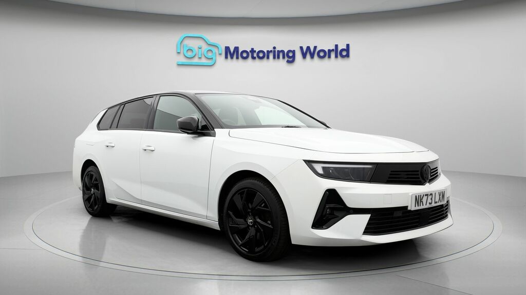 Vauxhall Astra Gs White