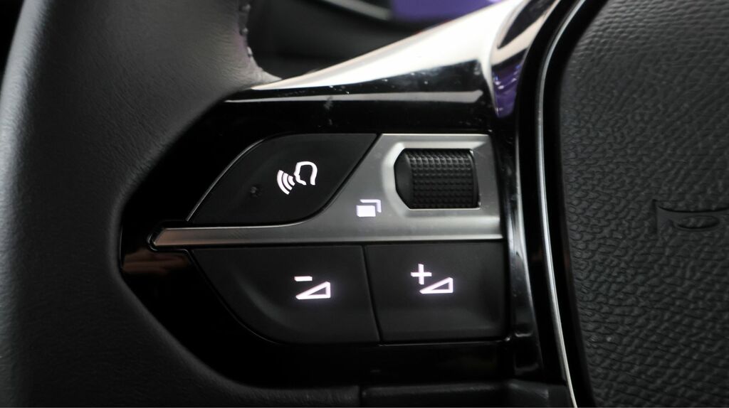 Peugeot 2008 1.2 Puretech Allure Eat Euro 6 Ss Grey #23