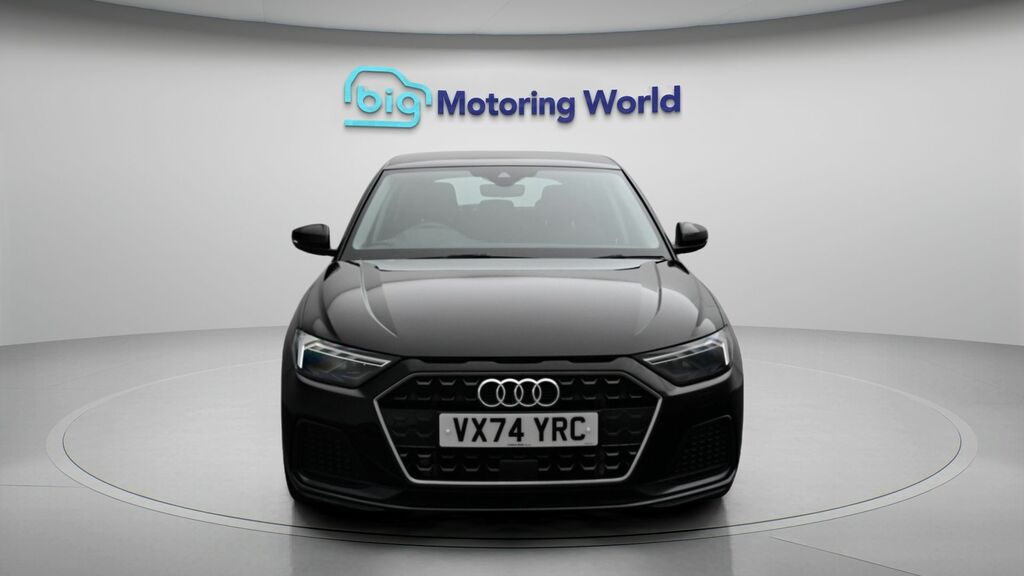 Audi A1 Sport Black #2