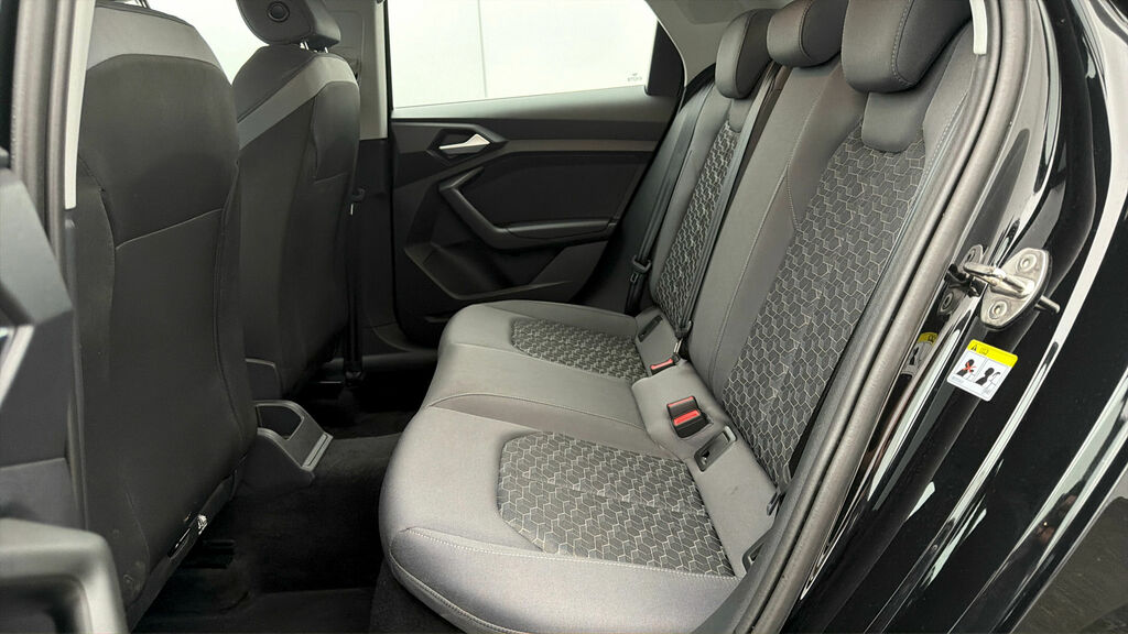 Audi A1 1.0 Tfsi 30 Sport Sportback S Tronic Eu White #15