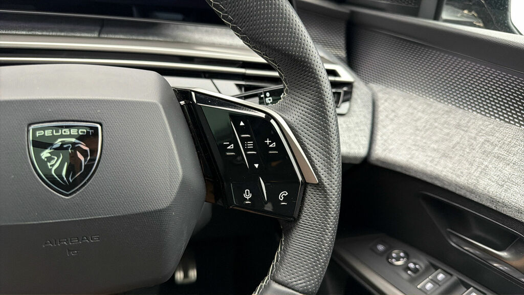 Peugeot 5008 1.2 Hybrid 145 Allure E-dsc6 Grey #24
